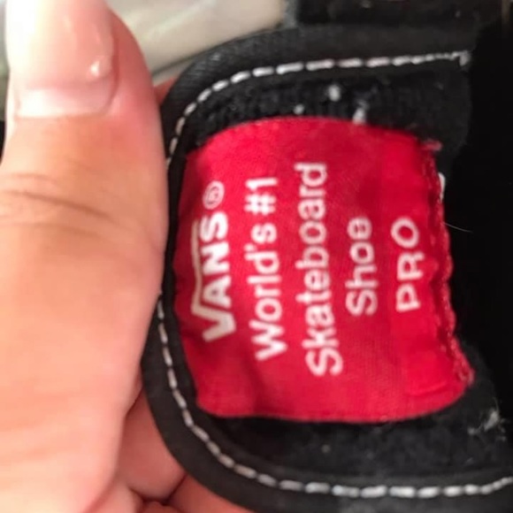 Vans size 8.5 -9 - Picture 4 of 8